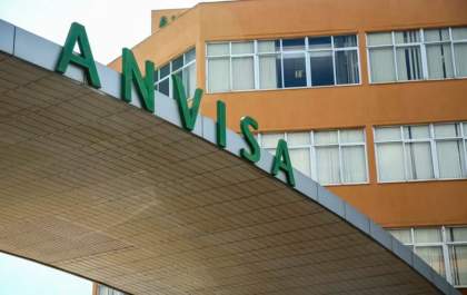 Anvisa proíbe suplementos alimentares com ora-pro-nóbis