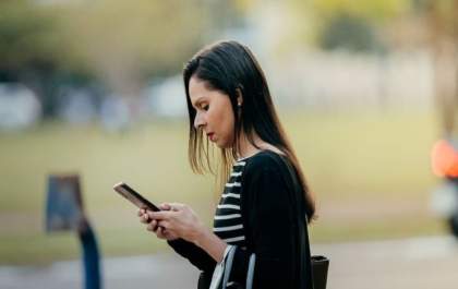 9 em cada 10 brasileiros contam com acesso à telefonia móvel