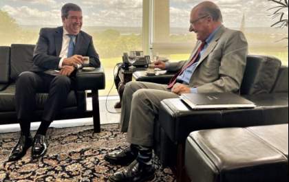 Presidente e governador cumprem agenda em Inocência com lançamento da Pedra Fundamental da Arauco