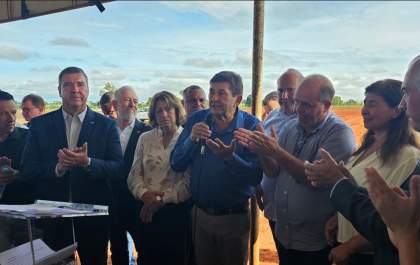 Governador cumpre agenda em Inocência com inauguração de aeródromo e lançamento de megaprojeto da Arauco