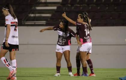 Ferroviária vence o São Paulo e assume liderança do Brasileirão Feminino