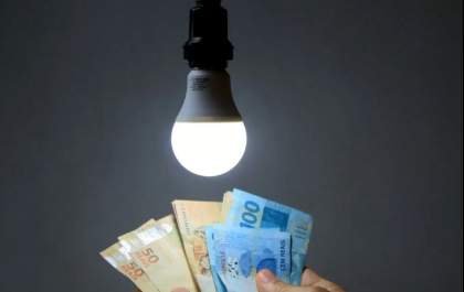 Conta de luz terá bandeira amarela em maio, decide Aneel