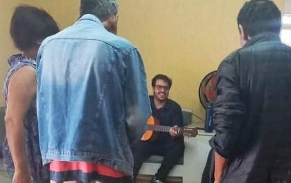 Música é utilizada como ferramenta terapêutica nas unidades da Saúde Mental de Araçatuba