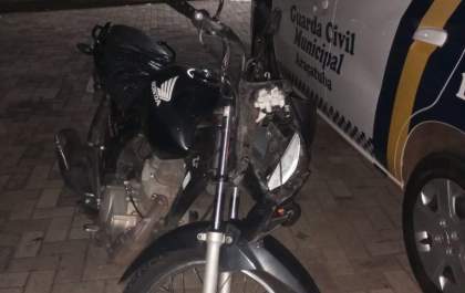 Motociclistas são detidos por suspeita de embriaguez após colisão