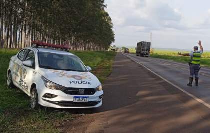 Feriado tem 10 acidentes de trânsito nas estradas da região