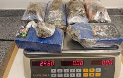 Polícia Militar apreende drogas em obra no Jardim das Orquídeas