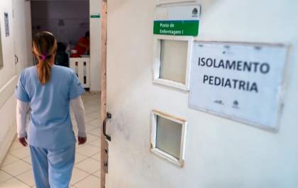 Pronto-socorro de Araçatuba atende mais de 100 pacientes por dia com doenças respiratórias