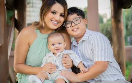 Especial Dia das Mães: Deisy Sobral, mãe em dobro, vida e carreira