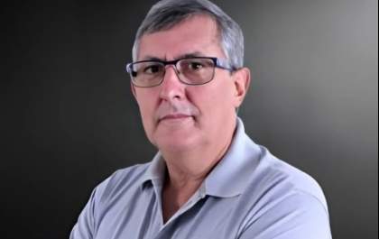 O Mito da Caverna e a realidade contemporânea: Uma reflexão sobre verdade e ilusão