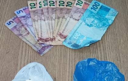 Dupla é presa por tráfico de drogas após acompanhamento policial em Andradina