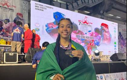 Marianny Ribeiro brilha no Mundial de Muay Thai e leva Três Lagoas ao pódio internacional