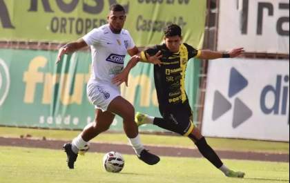 Operário perde para o Cascavel e cai para a lanterna do Grupo