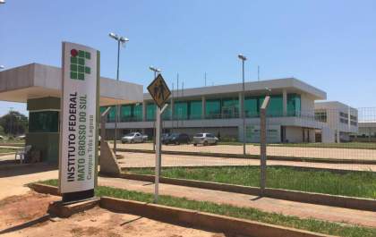 Três Lagoas tem vagas em cursos presenciais gratuitos de idiomas do IFMS