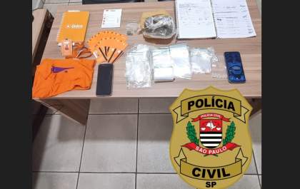 Mulher é detida em Birigui acusada de fraudar cartões de financeira onde trabalhava para fazer compras