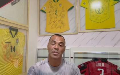 Ex-jogador Cafu manda mensagem para alunos de escola estadual de Araçatuba