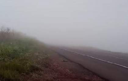 Forte neblina marca a manhã desta quarta-feira (4) na BR-262
