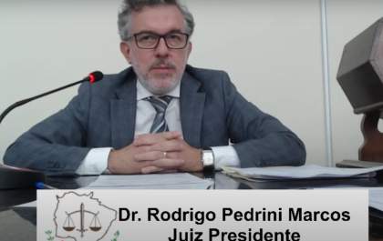 Idosa é julgada por esquartejamento do marido em Três Lagoas nesta quarta-feira (11)