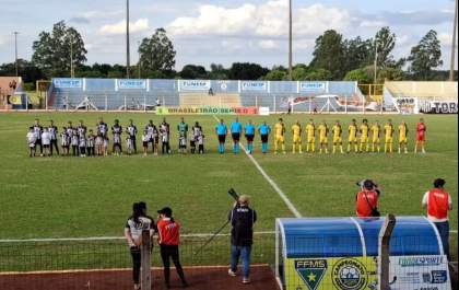 Operário empata com o Cascavel e segue na lanterna da Série D