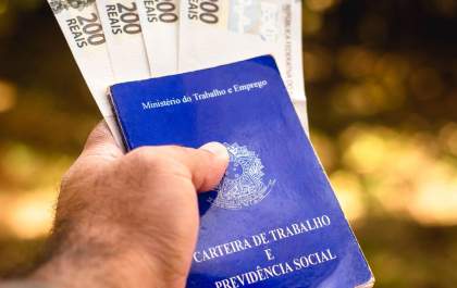 Abono salarial para nascidos em julho e agosto começa a ser pago nesta segunda-feira (16)