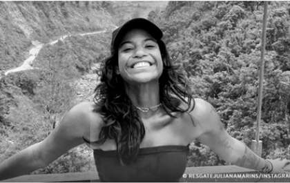 Morre brasileira que caiu em trilha de vulcão na Indonésia