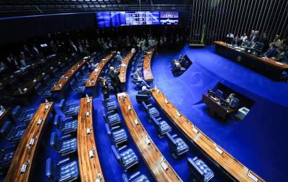 Senado segue Câmara e também derruba decreto do IOF