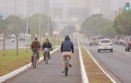 Frente fria avança e muda o tempo em MS a partir deste domingo