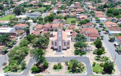 100 anos da Igreja Matriz de Glicério serão comemorados com bolo de 100 metros