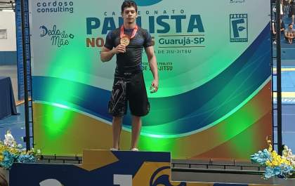 Atleta de Araçatuba é campeão paulista de Jiu-jitsu no Guarujá