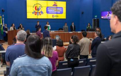 Jovens vereadores de Três Lagoas apresentam projetos e demandas durante a 2ª sessão do Parlamento Jovem