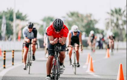 Dicas essenciais para melhorar seu desempenho no ciclismo