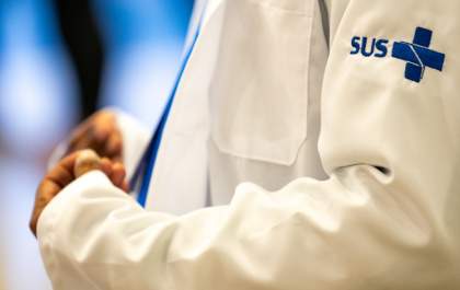 Ministério da Saúde lança edital com 1,7 mil vagas para médicos especialistas no SUS