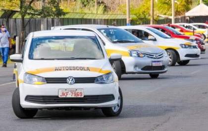 Fim da obrigatoriedade de autoescola?