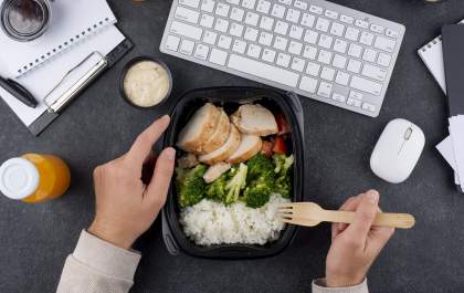Benefício que faz a diferença: ticket alimentação pode ajudar no controle do orçamento mensal