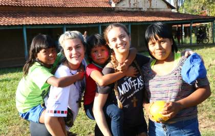 Voluntariado promove rede de solidariedade e transforma a vida de acadêmicos e indígenas