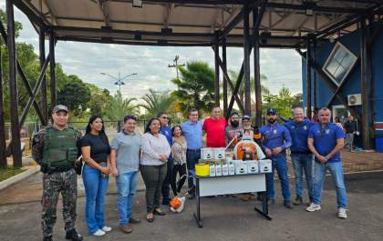 APETL entrega equipamentos para manutenção do Balneário Municipal em Três Lagoas