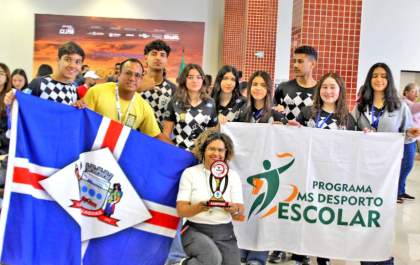 Xadrez escolar de Três Lagoas conquista título geral do Circuito Estadual