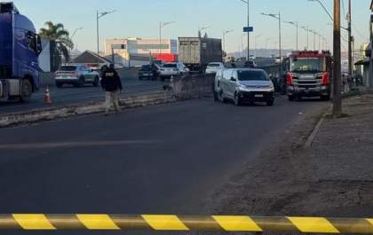 Três militares morrem em acidente de carro na BR-116 em São Leopoldo/RS