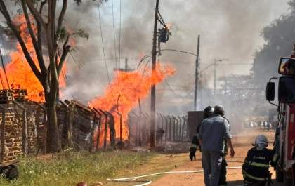 Incêndio atinge empresa no distrito industrial em&nbsp;Araçatuba