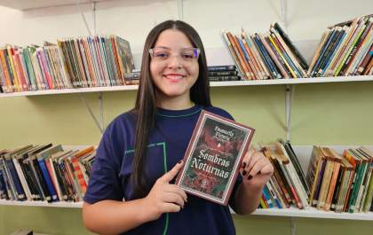 Entre sonhos e páginas, escritora mirim publica seu primeiro livro aos 14 anos