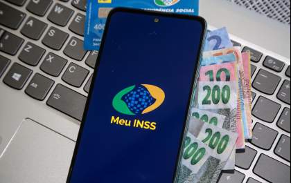 INSS alerta que mais de 600 mil aposentados e pensionistas ainda não pediram ressarcimento