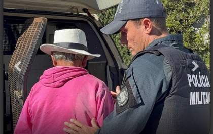 Um idoso de 81 anos foi preso em flagrante cometendo o ato de Zoofilia no interior do estado