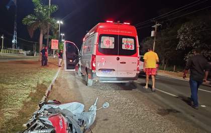 Motociclista sofre acidente na Avenida Ranulpho Marques Leal em Três Lagoas