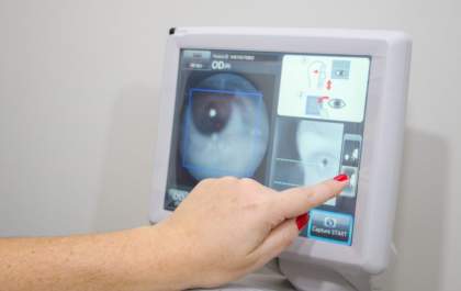 Novo equipamento pode ajudar a zerar fila de exames oftalmológicos