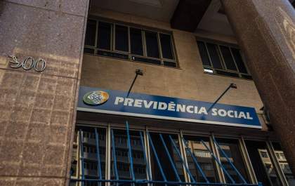 INSS suspende contratos com Crefisa por irregularidades em serviços a aposentados