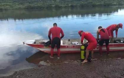Jovem de 21 anos desaparece no rio em Água Clara