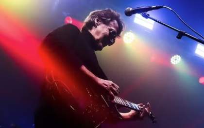 Rogério Meanda, guitarrista da Blitz e parceiro de Cazuza, morre aos 61 anos