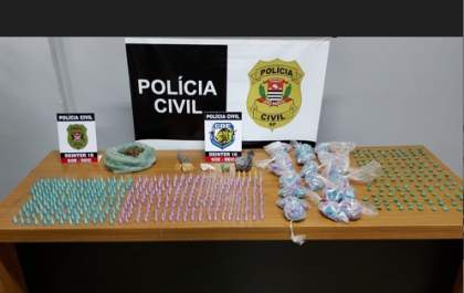 GOE/Deic prende homem e apreende cerca de 1 mil pinos com cocaína no Rosele