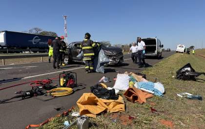 Mulher morre em capotamento de caminhonete na Rondon