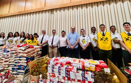 Igreja arrecada mais de 3 toneladas de alimentos para a Santa Casa de Araçatuba