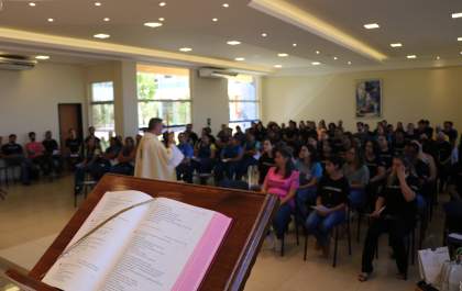 Unisalesiano celebra Missa em honra à Natividade de São João Bosco